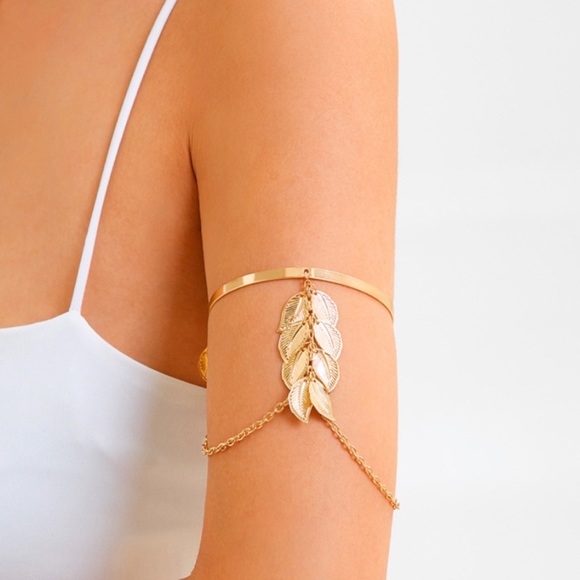 Jewelry - Arm Bracelet